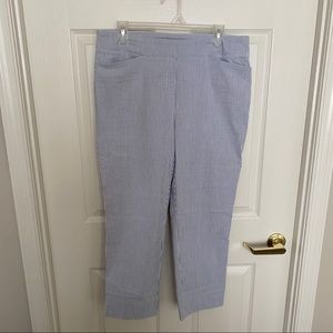 Stripped stretchy pants